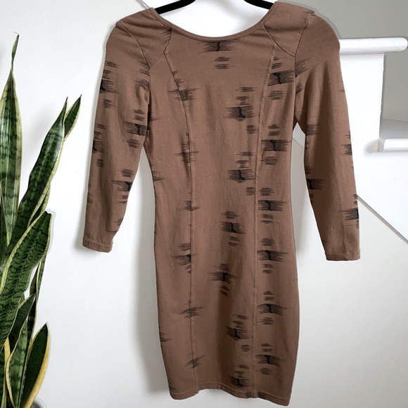 Aritzia Wilfred Dress - Picture 1 of 5